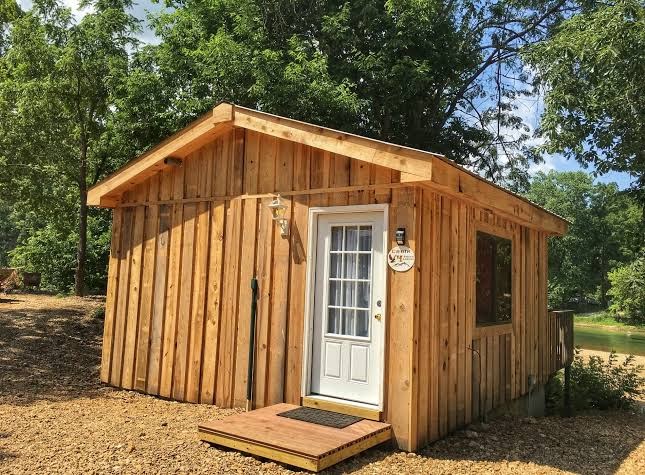 Eagle's Landing River Resort and Cabins